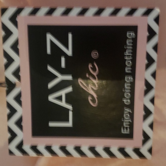Lay-Z Chic - Picture 5 of 5